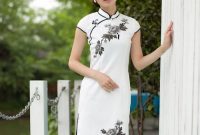 White chinese wedding dress