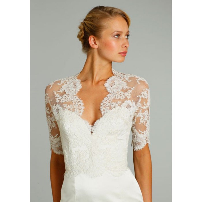 Wedding dresses ivory with sleeves