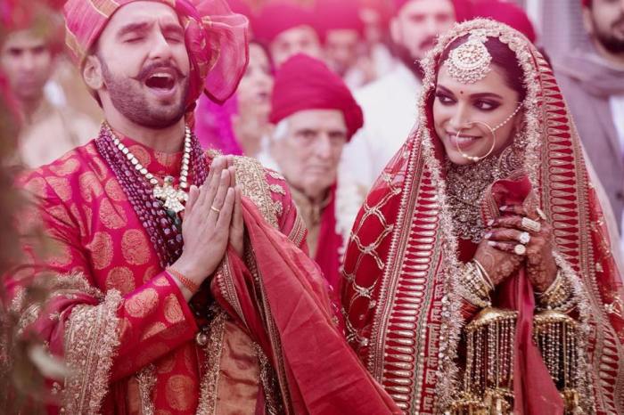 Deepika padukone wedding dress