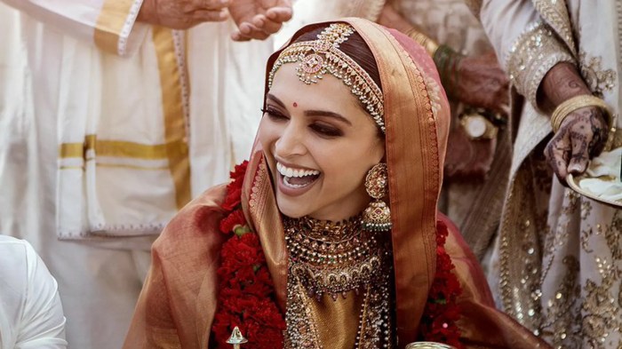 Deepika padukone wedding dress