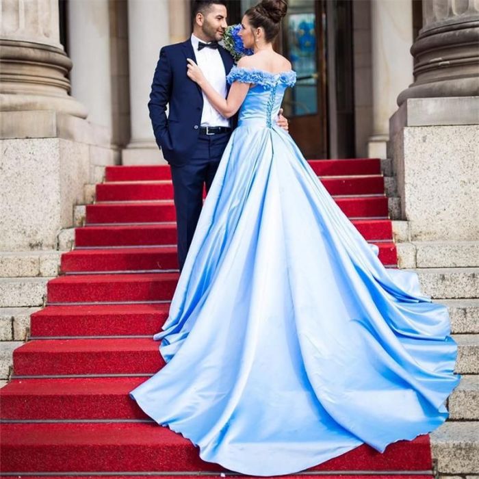 Navy dress for a wedding