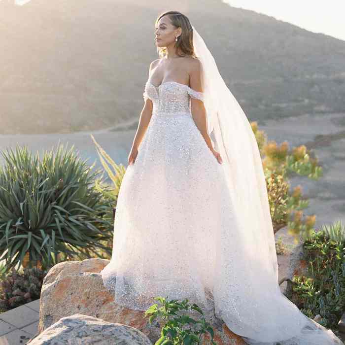 Off shoulder neckline wedding dress